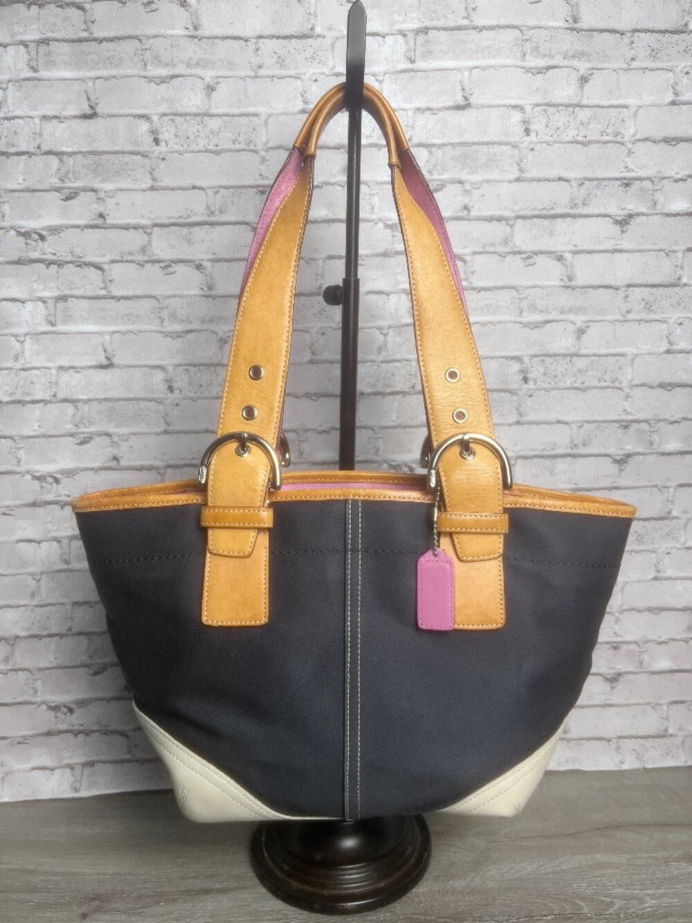 Y2k COACH SOHO Medium White & black Leather Tote Bag Authentic Vintage Rare Bag